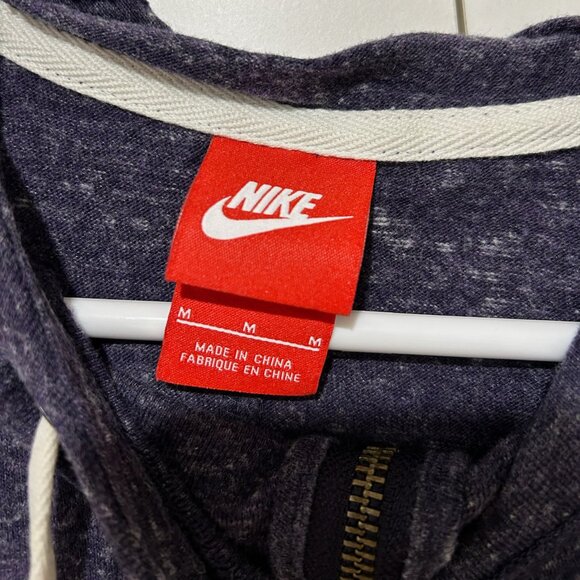 Nike Zip Up Hoodie - Picture 4 of 4